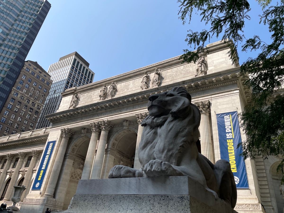 The New York Public Library building in the daytime.