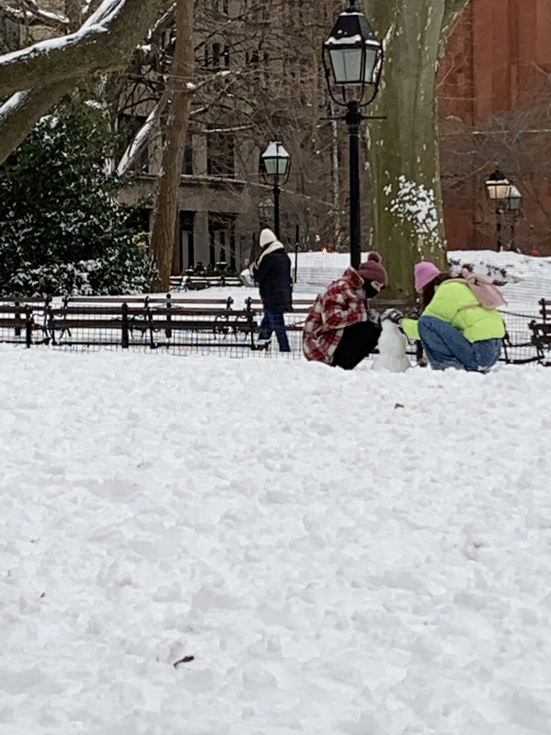 Snow in Washington Square Park